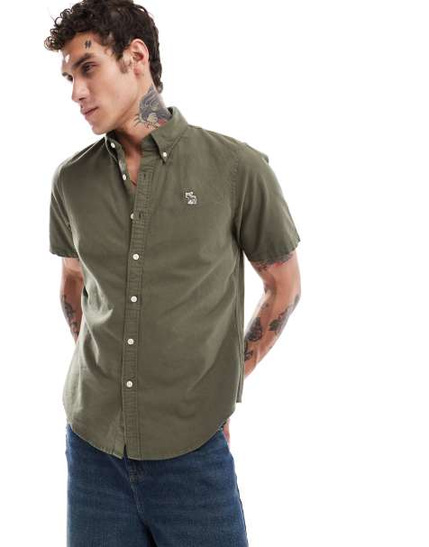 Abercrombie & Fitch - Camicia Oxford a maniche corte verde scuro con logo a icona in rilievo - view 1