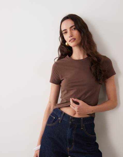 Abercrombie & Fitch - camiseta baby de manga corta sin costuras en marrón - view 1