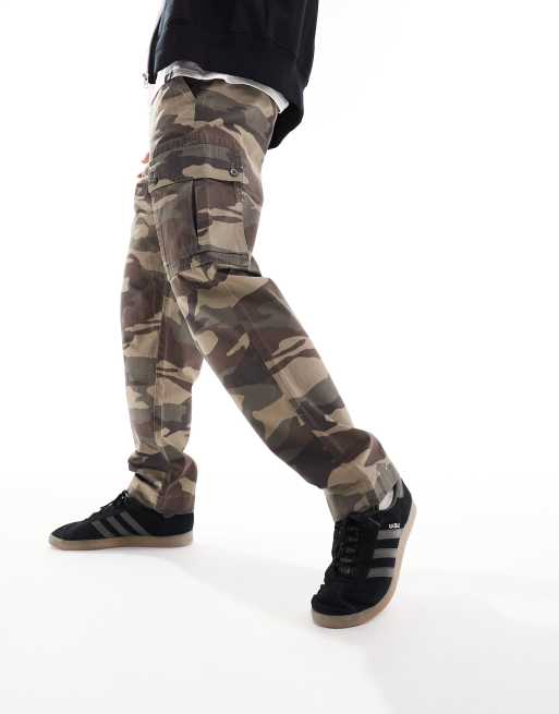 Camo on sale pants abercrombie