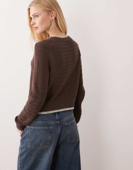 Abercrombie & Fitch - Cardigan marrone con scollo a V e cuciture a contrasto, 3 di 4