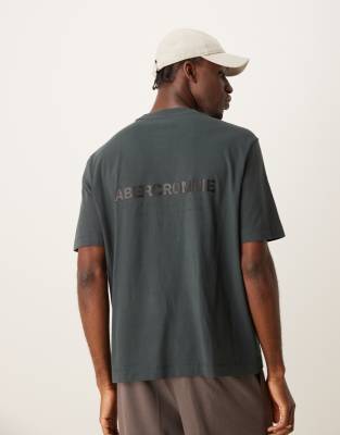 Abercrombie & Fitch Abercrombie & Fitch centre and back logo print vintage oversized fit t-shirt in charcoal-Grey