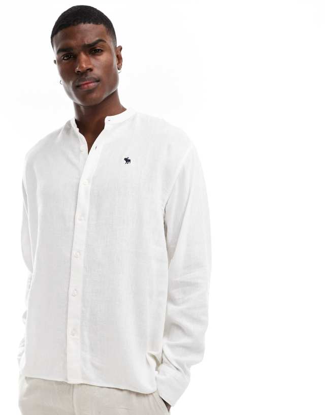 Abercrombie & Fitch - chic moose logo banded collar linen shirt in white