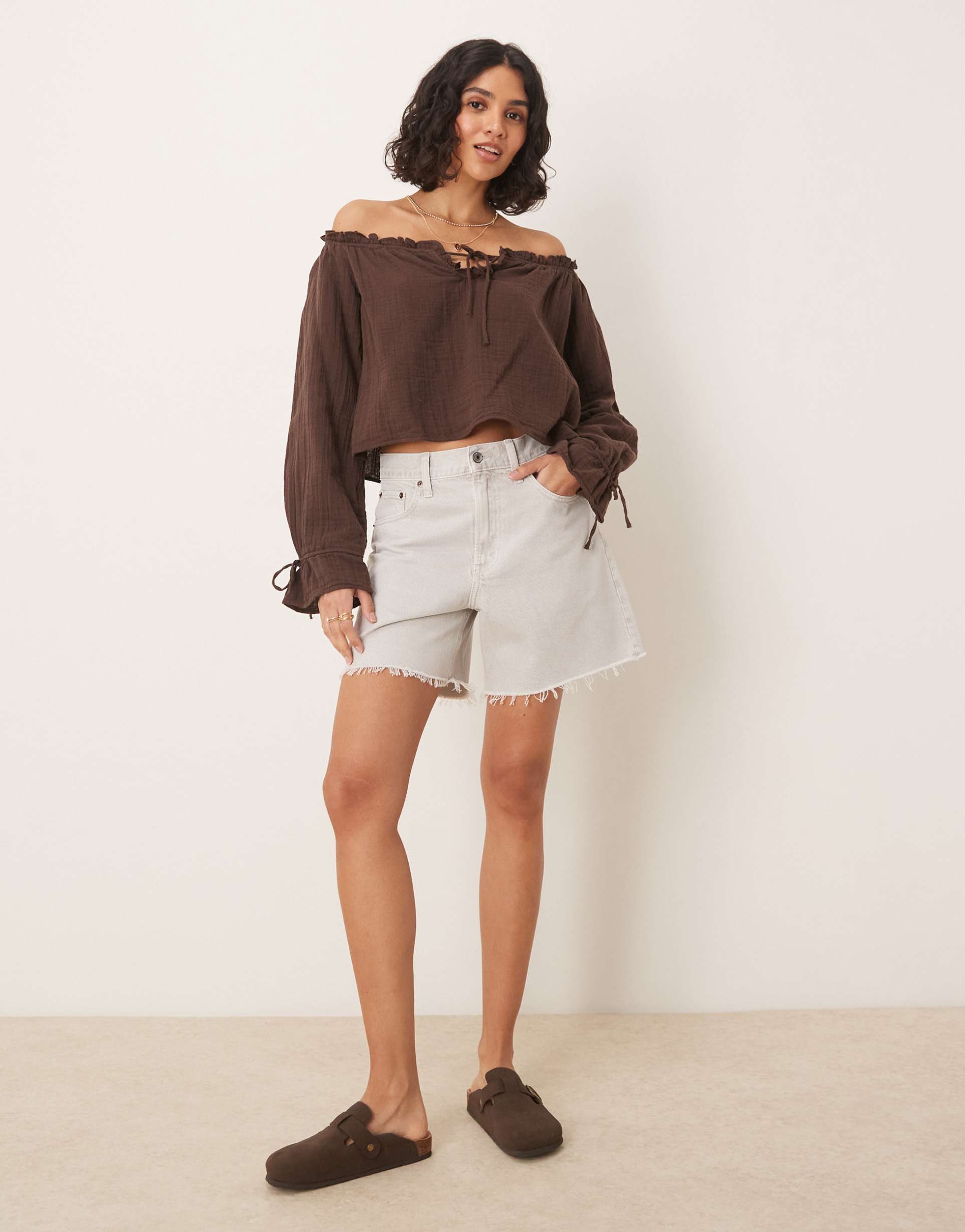 abercrombie & fitch classic high rise loose shorts with frayed hem in washed off white