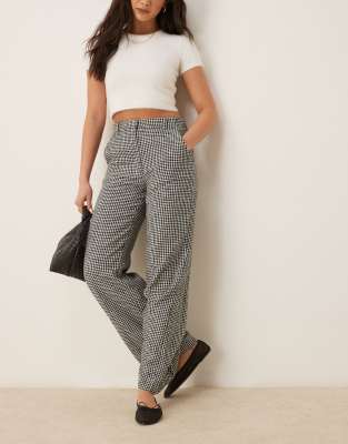 Abercrombie & Fitch - Classic - Hose mit hohem Bund und schwarz-weißen Vichy-Karos