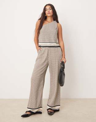 Abercrombie & Fitch co ord printed satin set in black and white 