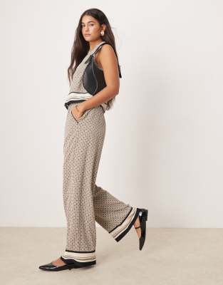 Abercrombie & Fitch Abercrombie & Fitch co-ord printed satin trousers in black and white