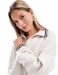 [Abercrombie & Fitch] Abercrombie & Fitch collared sweatshirt in white L WHITE