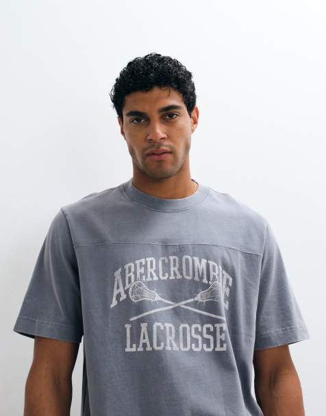 Abercrombie & Fitch collegiate grafisk kraftig t-shirt i tvättad blå - view 1