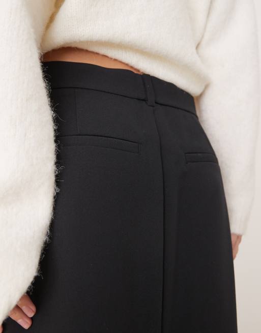Abercrombie & Fitch column maxi skirt in black, 5 of 5