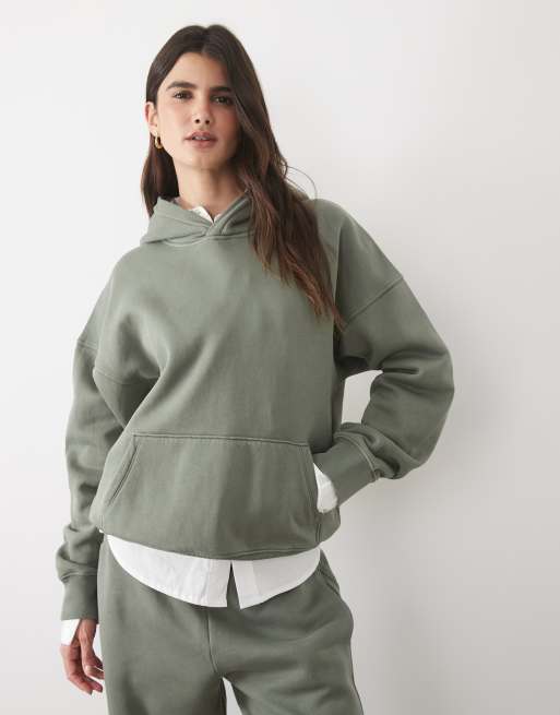 Abercrombie & Fitch - Conjunto caqui de joggers de corte barrel y sudadera corta de corte cuadrado con capucha, 3 de 3