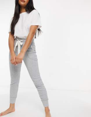 a&f joggers