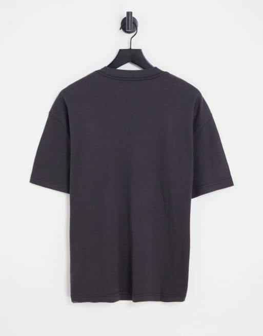 Abercrombie & Fitch crest logo t-shirt in black, 2 of 4