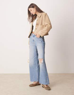 Thumbnail - Abercrombie & Fitch - Cropped-Jacke aus Wildlederimitat in Schwarz