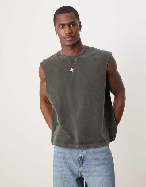 Abercrombie & Fitch – Cropped-Trägershirt aus hochwertigem, schwerem Material in verwaschenem Schwarz - view 1