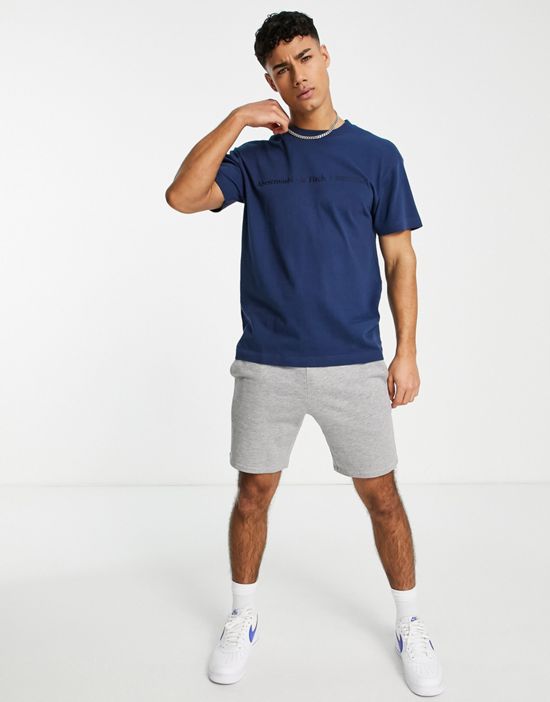 https://images.asos-media.com/products/abercrombie-fitch-cross-chest-logo-relaxed-fit-t-shirt-in-navy/202665996-4?$n_550w$&wid=550&fit=constrain