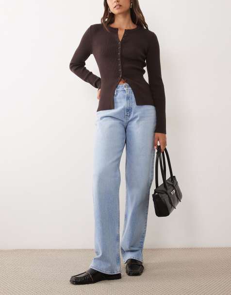 Abercrombie & Fitch Curve Love 90s relaxed straight leg jeans in light blue wash - view 1