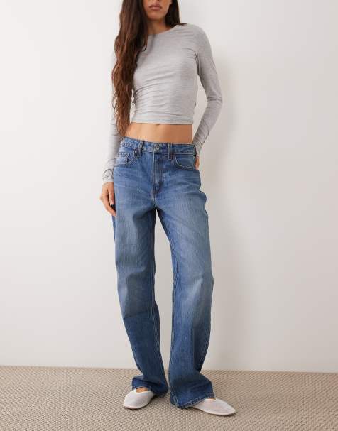 Abercrombie & Fitch Curve Love 90s relaxed straight leg jeans in middenblauw - view 1