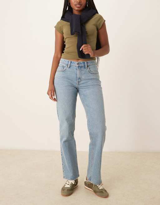  Abercrombie & Fitch – Curve Love – Ciemnoniebieskie jeansy do kostki o prostym kroju z bardzo wysokim stanem