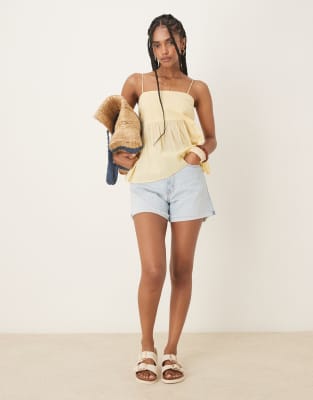 Abercrombie & Fitch Abercrombie & Fitch Curve Love dad fit denim short in light blue