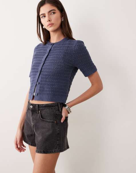 Abercrombie & Fitch - Curve - Love - Denim short met A-lijn en hoge taille in verwassen zwart - view 1