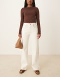 [Abercrombie & Fitch] Abercrombie & Fitch curve love high rise 90's relaxed studded jeans in ecru-White W24 WHITE