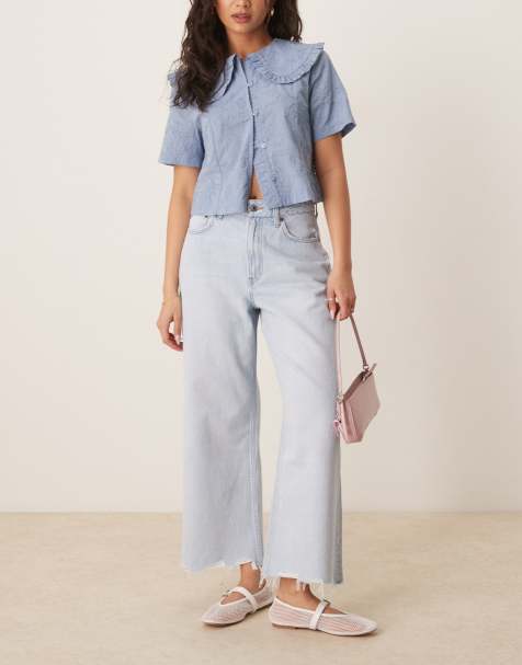 Abercrombie & Fitch curve love high rise cropped wide leg jeans in bleach - view 1