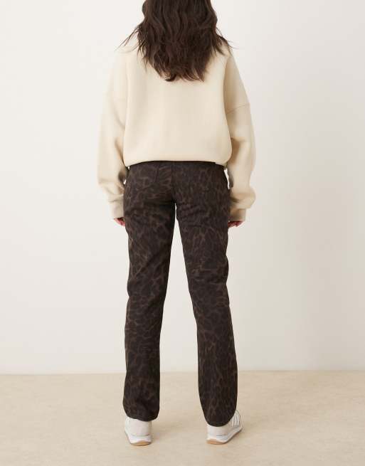 Abercrombie & Fitch Curve - Love - Jean droit à taille mi-haute - Imprimé léopard marron, 3 de 5