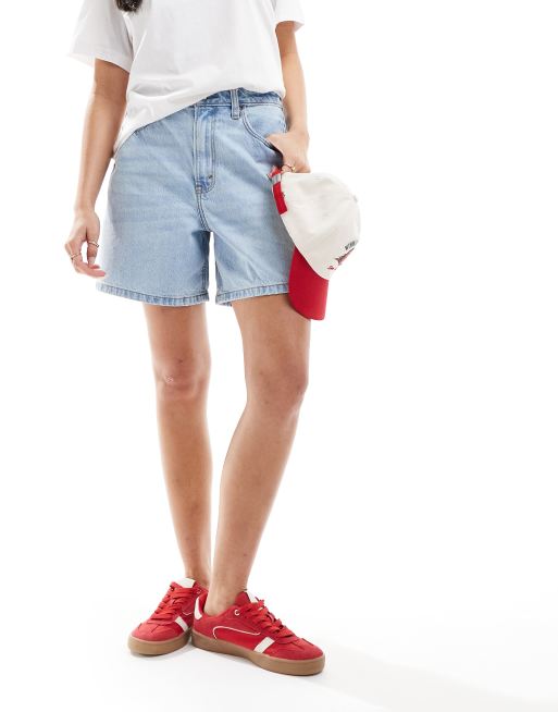 Abercrombie & Fitch Curve – Love – Ljusblå jeansshorts i dad-modell och ledig passform
