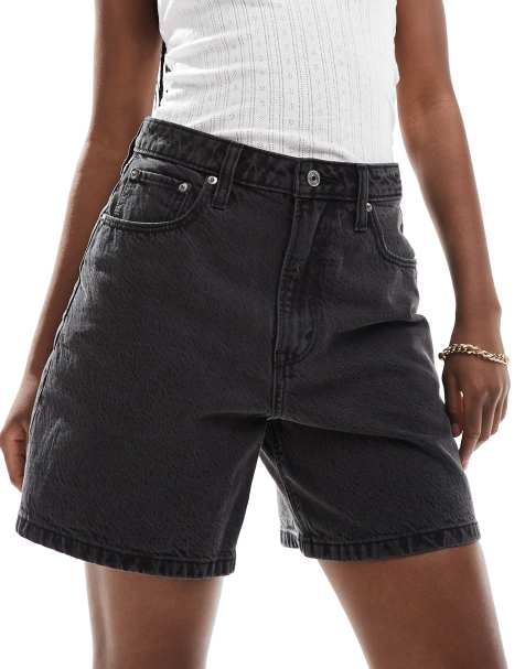 Abercrombie & Fitch Curve Love loose fit denim shorts in black - view 1