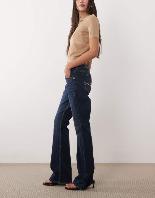 Abercrombie & Fitch curve love mid rise bootcut jeans in vintage blue, 2 of 5
