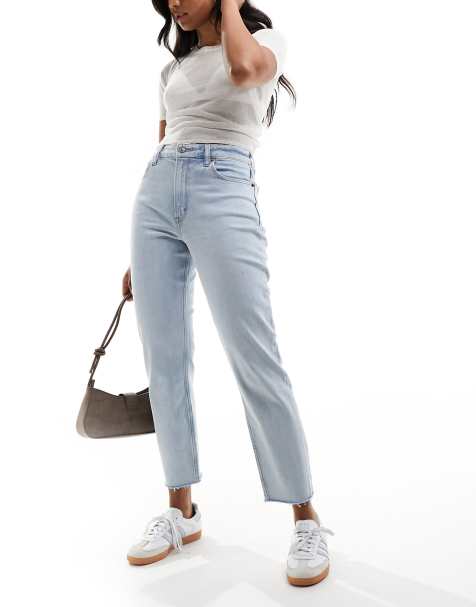 Abercrombie & Fitch Curve Love mom fit jeans in light blue wash - view 1