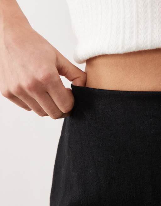 Abercrombie & Fitch - Curve Love - Sort højtaljet mini-skort i hørblanding, 3 af 5