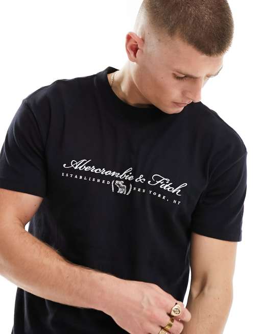 Abercrombie & Fitch – Czarny T-shirt o luźnym kroju z logo z napisem