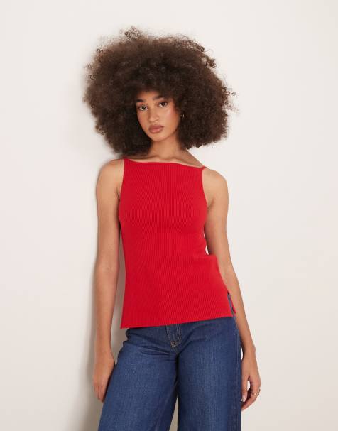 Abercrombie & Fitch – Czerwony dzianinowy top z zabudowanym dekoltem i rozcięciem z boku - view 1