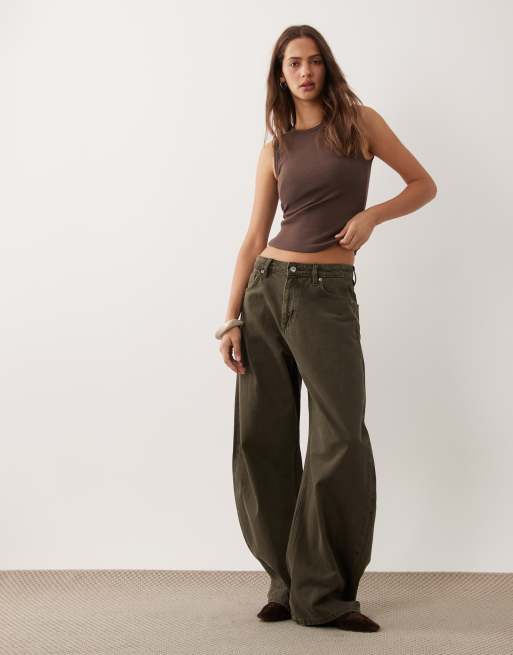 Abercrombie & Fitch - Débardeur côtelé avec brassière intégrée - Marron, 3 de 4