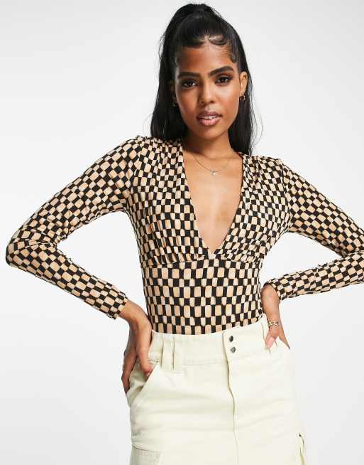 Abercrombie & Fitch deep v neck body in check print 