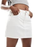 [Abercrombie & Fitch] Abercrombie & Fitch denim mini skirt in white 42 WHITE