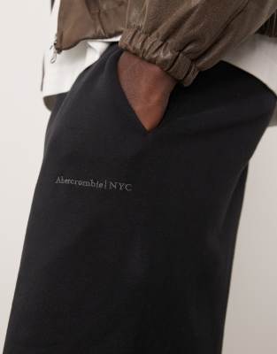 ABERCROMBIE & FITCH DRAWSTRING CUFFED SWEATPANTS 
