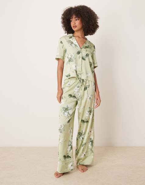 Abercrombie & Fitch drawstring pyjama pants in green floral (part of a set) - view 1