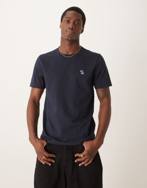 Abercrombie & Fitch elevated icon logo t-shirt in navy - view 1
