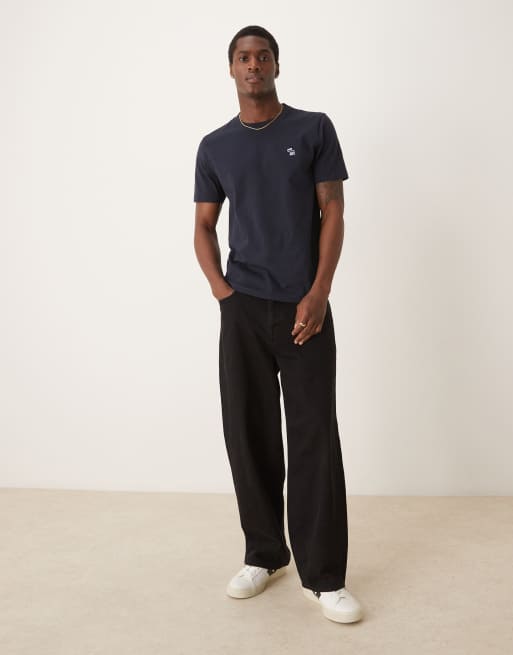 Abercrombie & Fitch elevated icon logo t-shirt in navy, 2 of 4