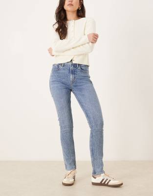 Abercrombie & Fitch - Enge Jeans in Mittelblau mit hohem Bund