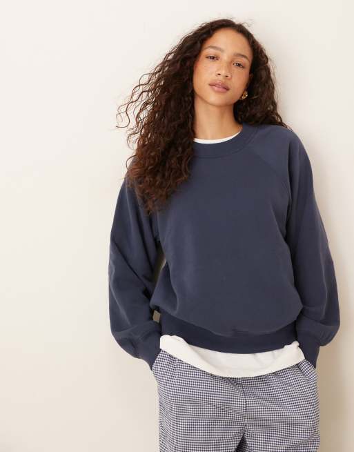 Abercrombie & Fitch - Essential - Klassiek sweatshirt met ronde hals en kleurvlakken in marineblauw