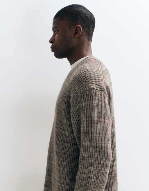Abercrombie & Fitch essential knitted crew neck jumper in speckled brown, 4 of 5