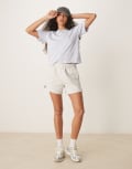 [Abercrombie & Fitch] Abercrombie & Fitch essential mid rise longline shorts in light grey M Light grey