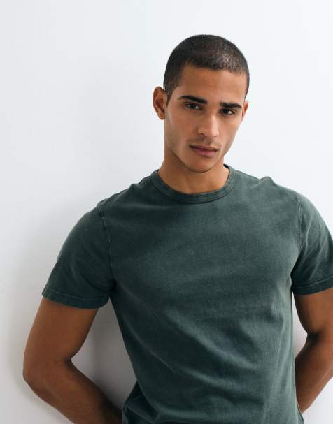 Abercrombie & Fitch essential t-shirt in washed green - view 1