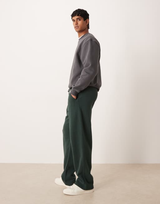 Abercrombie & Fitch – Essential – Weite Jogginghose in Grün mit unversäubertem Saum, 3 von 5