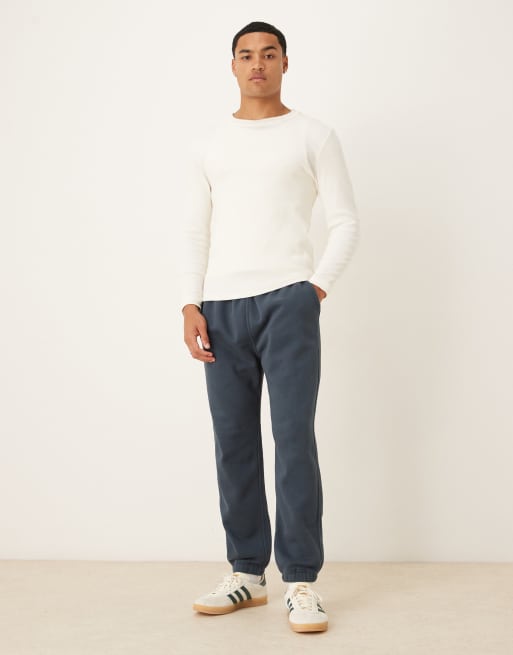Abercrombie & Fitch – Essential – Weite Jogginghose in Marineblau mit Bündchen, 2 von 5
