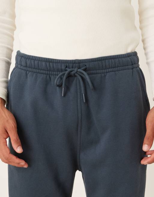 Abercrombie & Fitch – Essential – Weite Jogginghose in Marineblau mit Bündchen, 4 von 5
