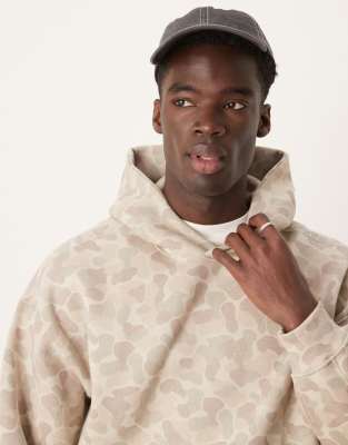 Abercrombie & Fitch - Essentials - Felpa con cappuccio beige con stampa mimetica - view 1